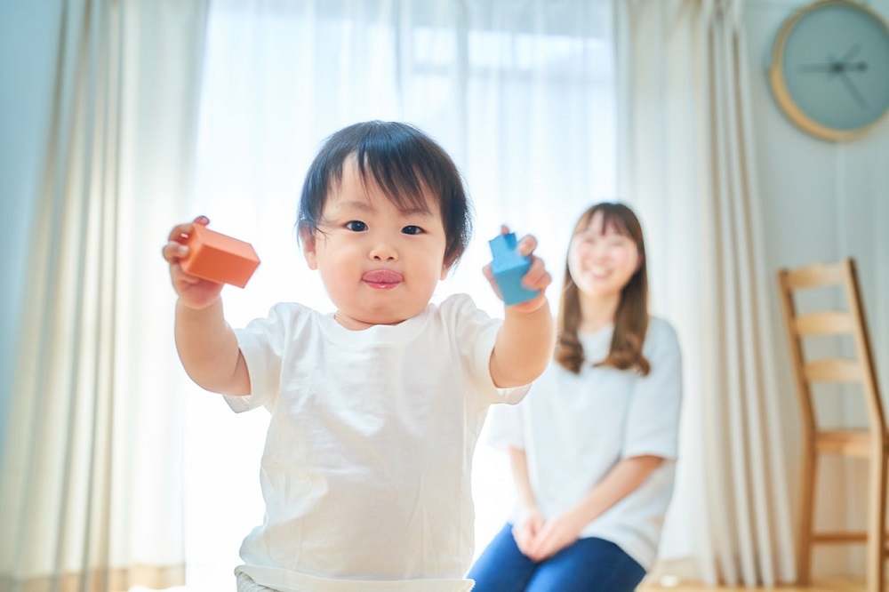 1歳　知育玩具　よちよち歩き