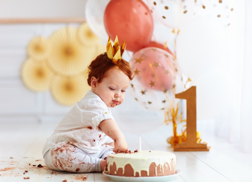 1歳　スマッシュケーキ　誕生日　お祝い