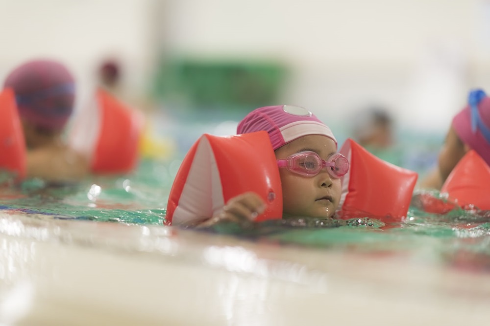 習い事　幼児教育　子供　水泳